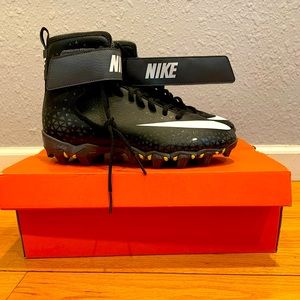 Nike Force Savage Shark BG Football Cleats